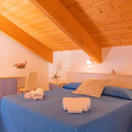 Hotel Merano ミザーノ・アドリアーティコ エクステリア 写真